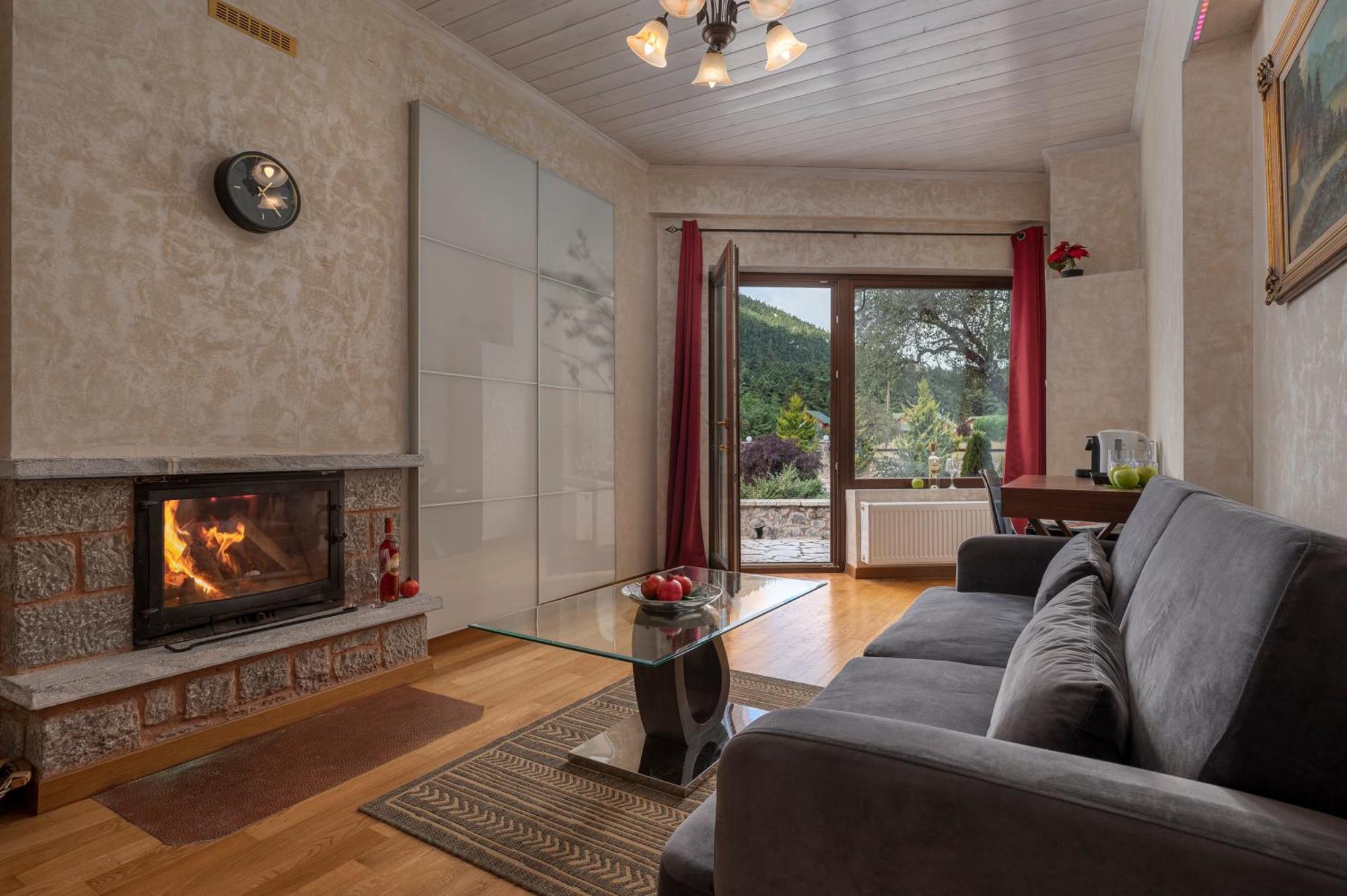 Vip Chalet 4 Seasons Arachova Bagian luar foto